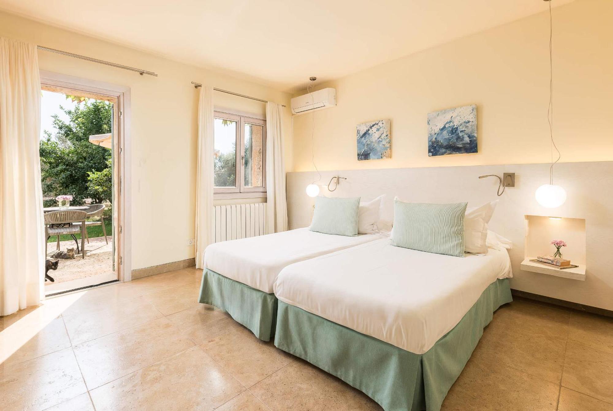Hotel Sa Franquesa Nova Vilafranca De Bonany Exteriör bild
